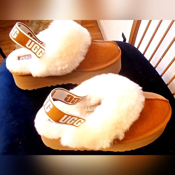 UGG Funkette Slipper, Chestnut, Size 8, *Brand New-Never Worn* (no box) - Picture 2 of 14